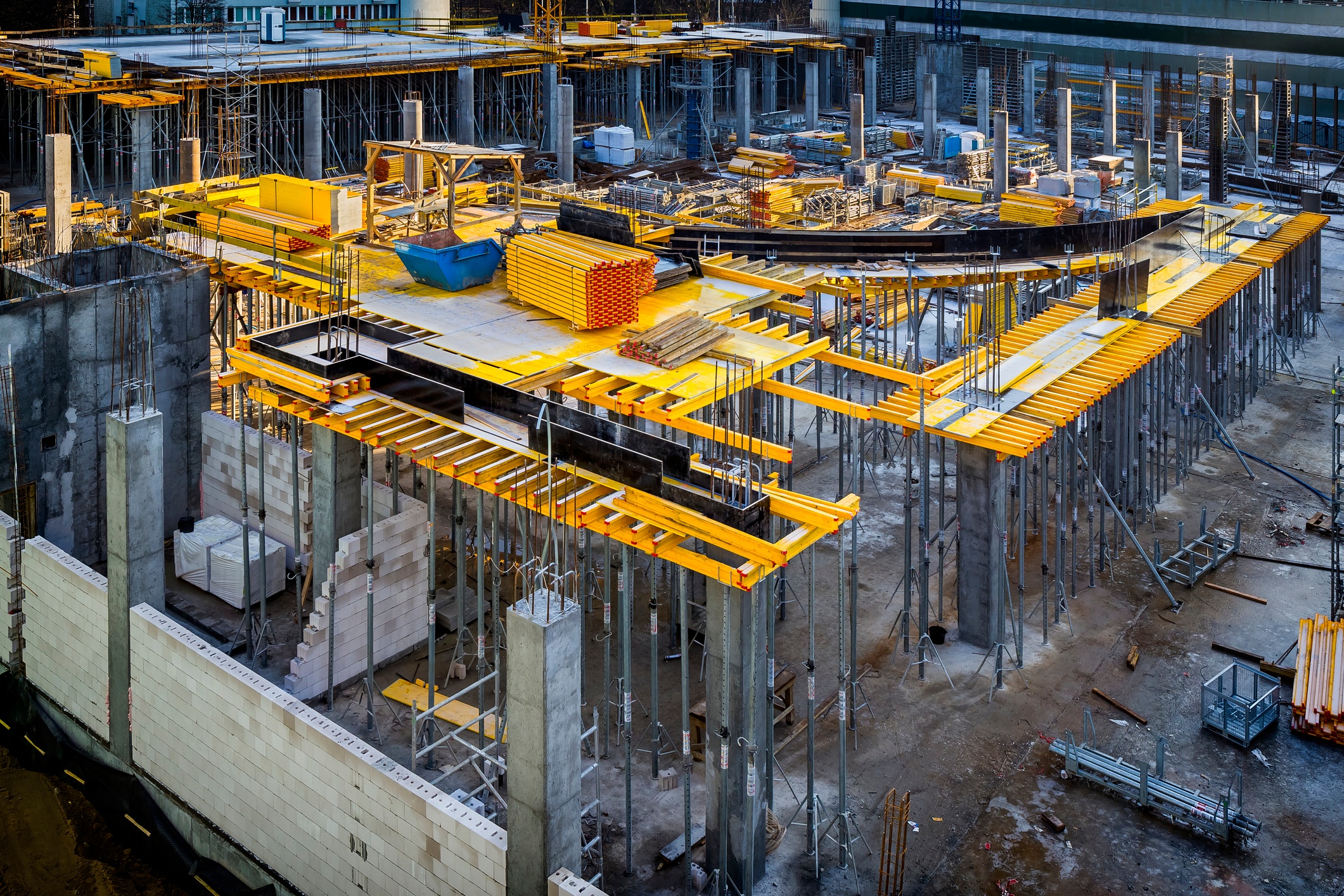 construction staff absenteeism